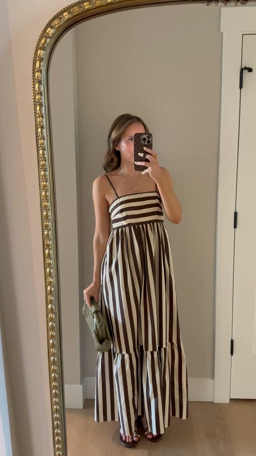 Dress restocked! This @Target dress is PERFECT! So cute to wear now and into fall! Wearing a size xs

Target style, striped dress, brown and cream, target find