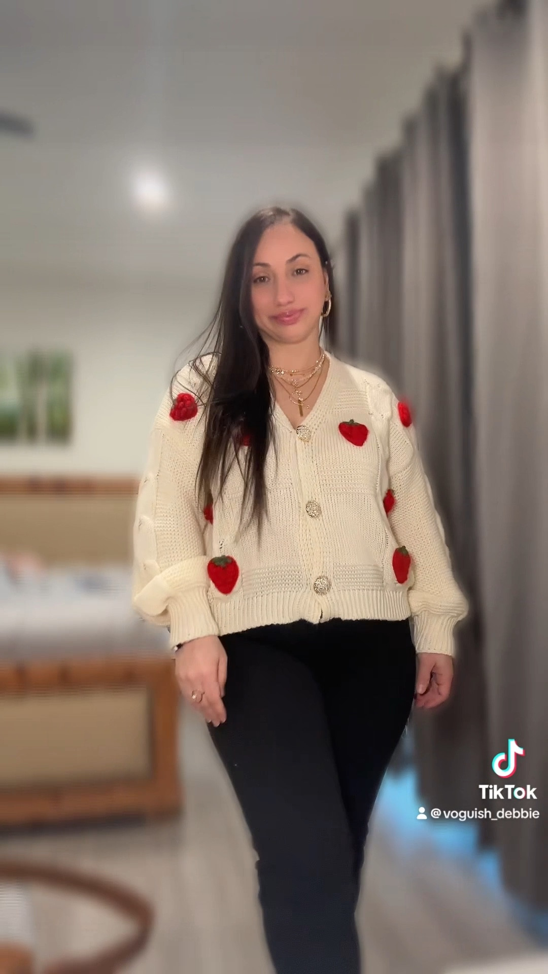 Very Strawberry 🍓 For Errands 🤭♥️🫶🏼

#LTKmomlife #LTKPetite #LTKSpringSale