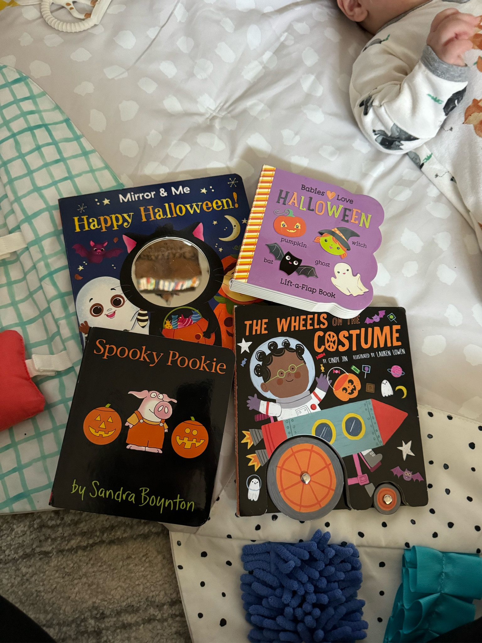 4 new baby board books for Halloween! 🎃 

#LTKBaby #LTKHalloween #LTKHoliday