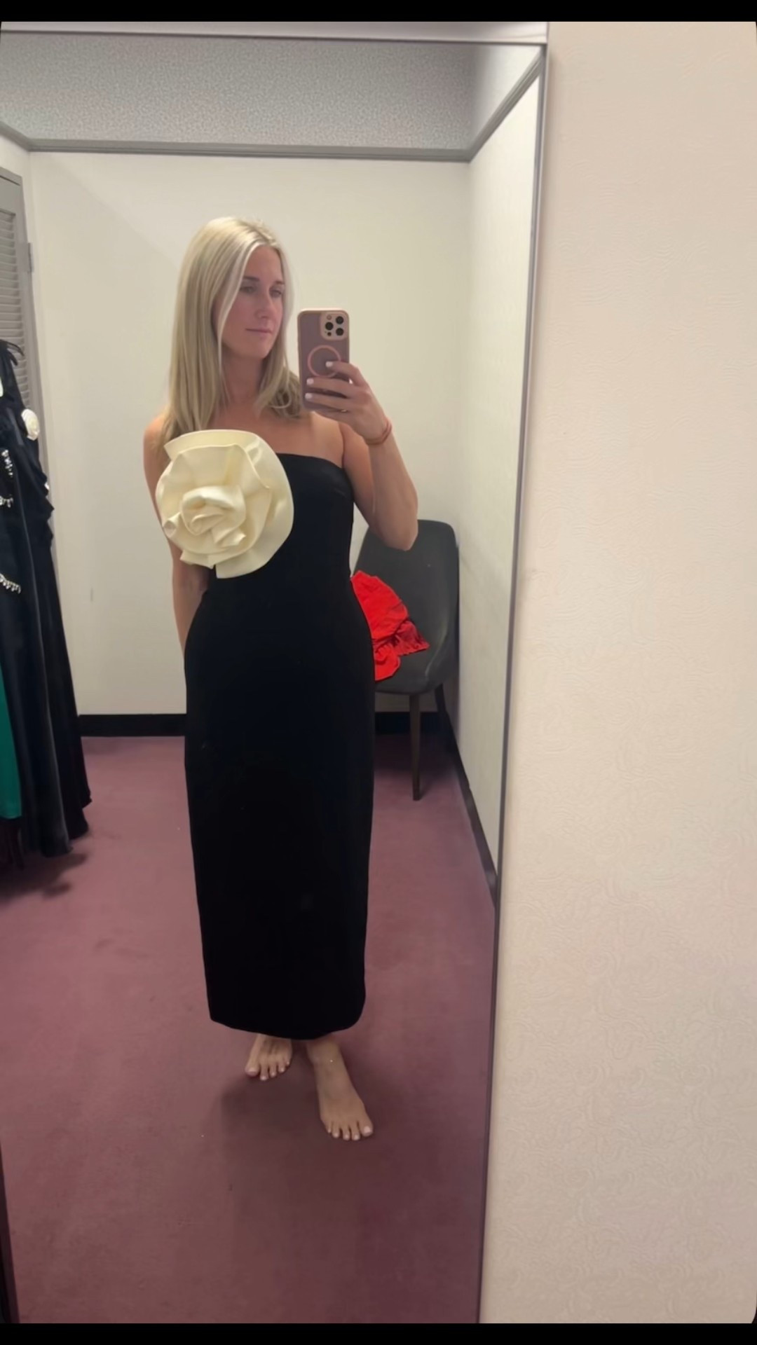 From fitting room to Gala! #formal #christmas #gala #dillards #glowup

#LTKSeasonal #LTKWedding #LTKHoliday