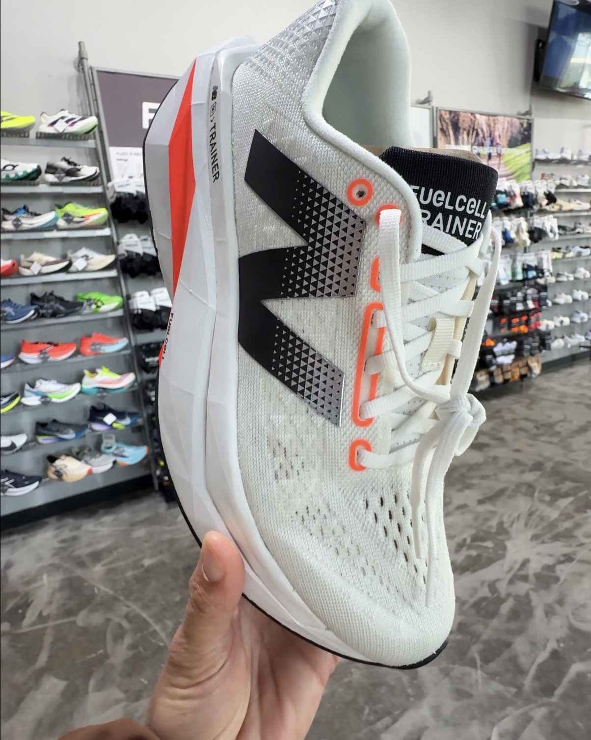 Women's New Balance FuelCell SuperComp Trainer v3 running shoe keeps the awesome Energy Arc and Carbon Fiber Plate. Drop: 6mm

#LTKfitnessgoals #LTKActive