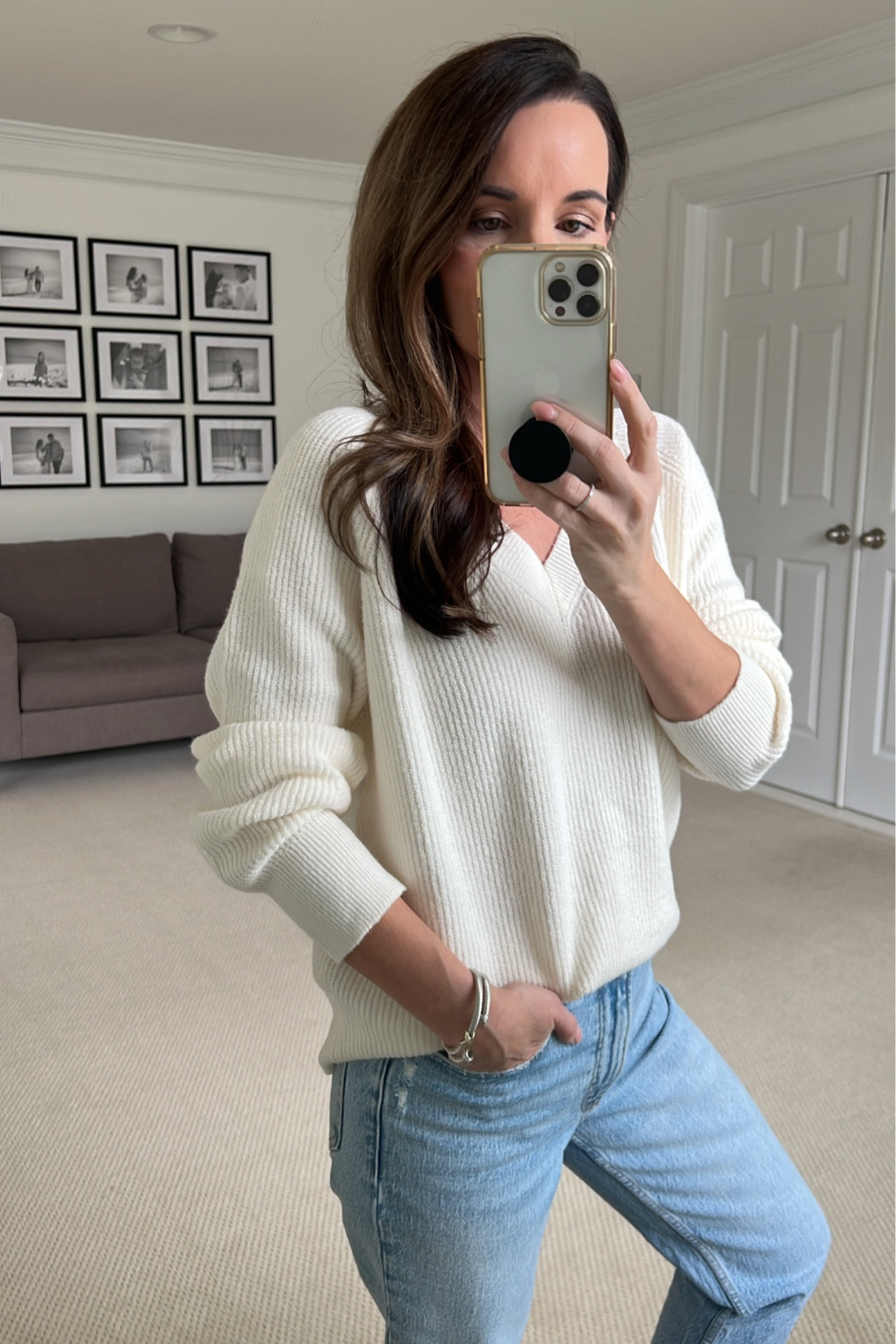 A few new arrivals from Old Navy ✨ 
All of the tops come in petite, regular and tall.
• Waffle knit: wearing size S. Comes in a ton of colors 
• Grey sweater: wearing size s
• Orange cardigan:  size s
• White sweater: size s
• Gray turtleneck sweater: size s 
#ltk #ltkunder50 #liketkit #oldnavy #oldnavystyle #fallfashion #sweaters #sweaters #outfitideasforyou #casualstyle #chic #autumnstyle 

#LTKfindsunder50