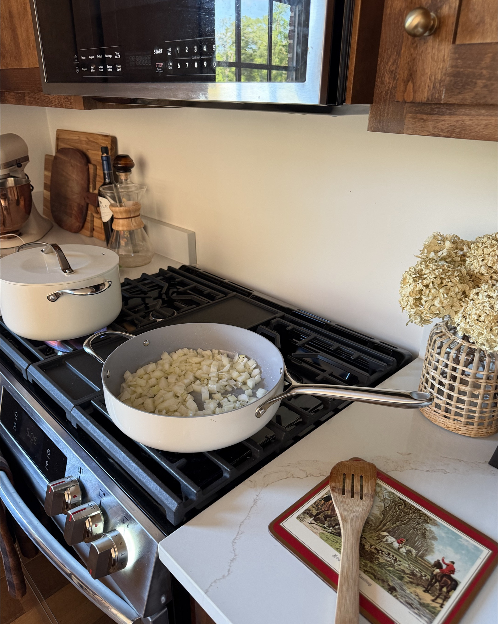 LOVING my non-toxic cookware from @Quince 😍 Not only is it beautiful, but it heats and cooks evenly, is SO easy to clean and most importantly, it’s safe and non-toxic!!

Would 10/10 recommend this set!! Non-toxic cookware that won’t break the bank!!

#LTKHome #LTKmomlife #LTKfoodie