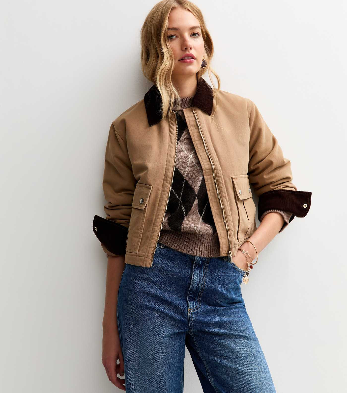 Tan Contrast Collar Cropped Barn Jacket | New Look | New Look (UK)