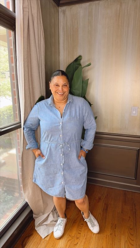 I love the classic simplicity of this denim shirt dress paired with sneakers and great jewelry.
Chambray Denim Shirt Dress Spring Dress High Low Preppy Dress Golden Goosee


#LTKmidsize #LTKover40 #LTKstyletip