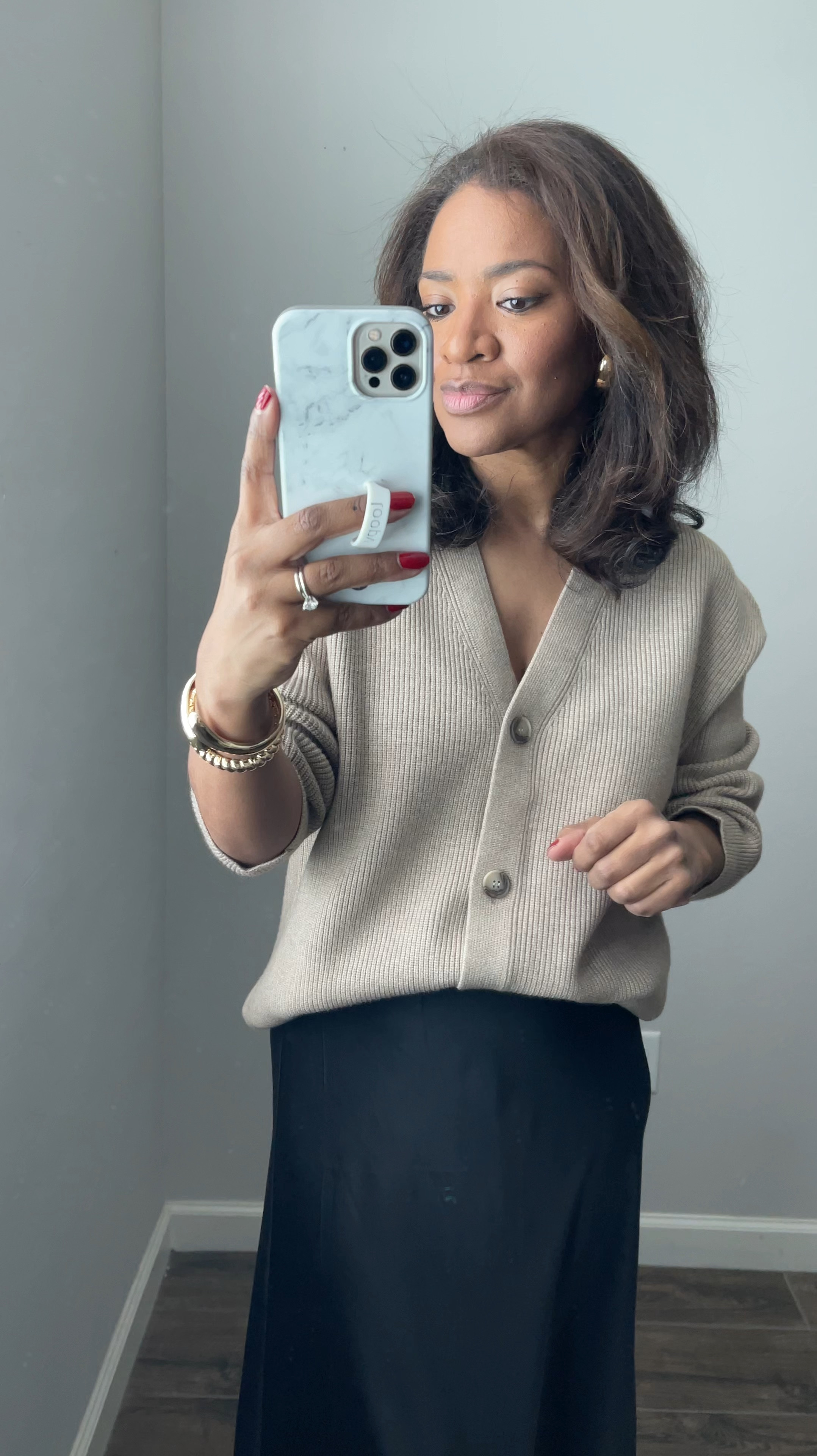 Medium in cardigan and small in skirt

#LTKFindsUnder100 #LTKStyleTip #LTKFindsUnder50