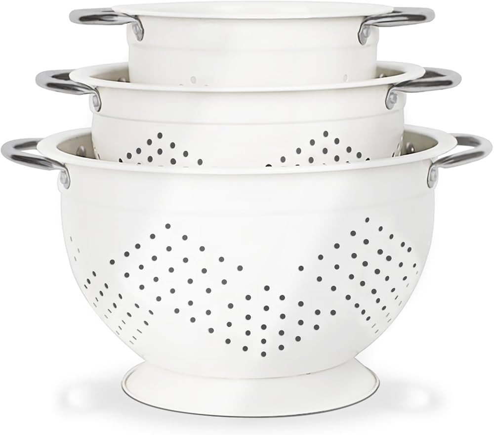 Hillbond Colander Set of 3, 1.5, 3, 5 QT Powder Coated Metal Strainers with Riveted Stainless Ste... | Amazon (CA)