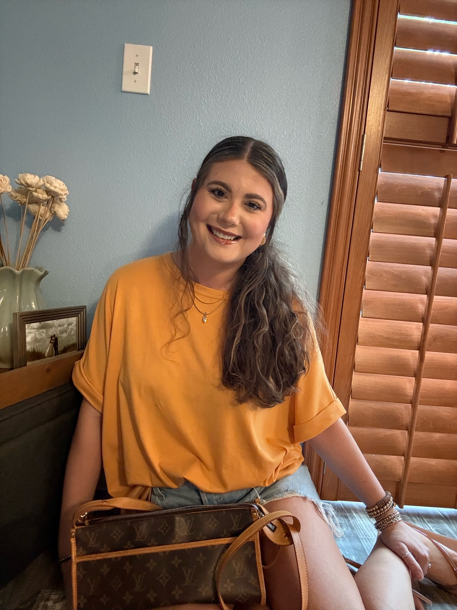 Rainy day yesterday called for an indoor ootd🧡🩵🤎 

#LTKHome #LTKdayinmylife #LTKootd