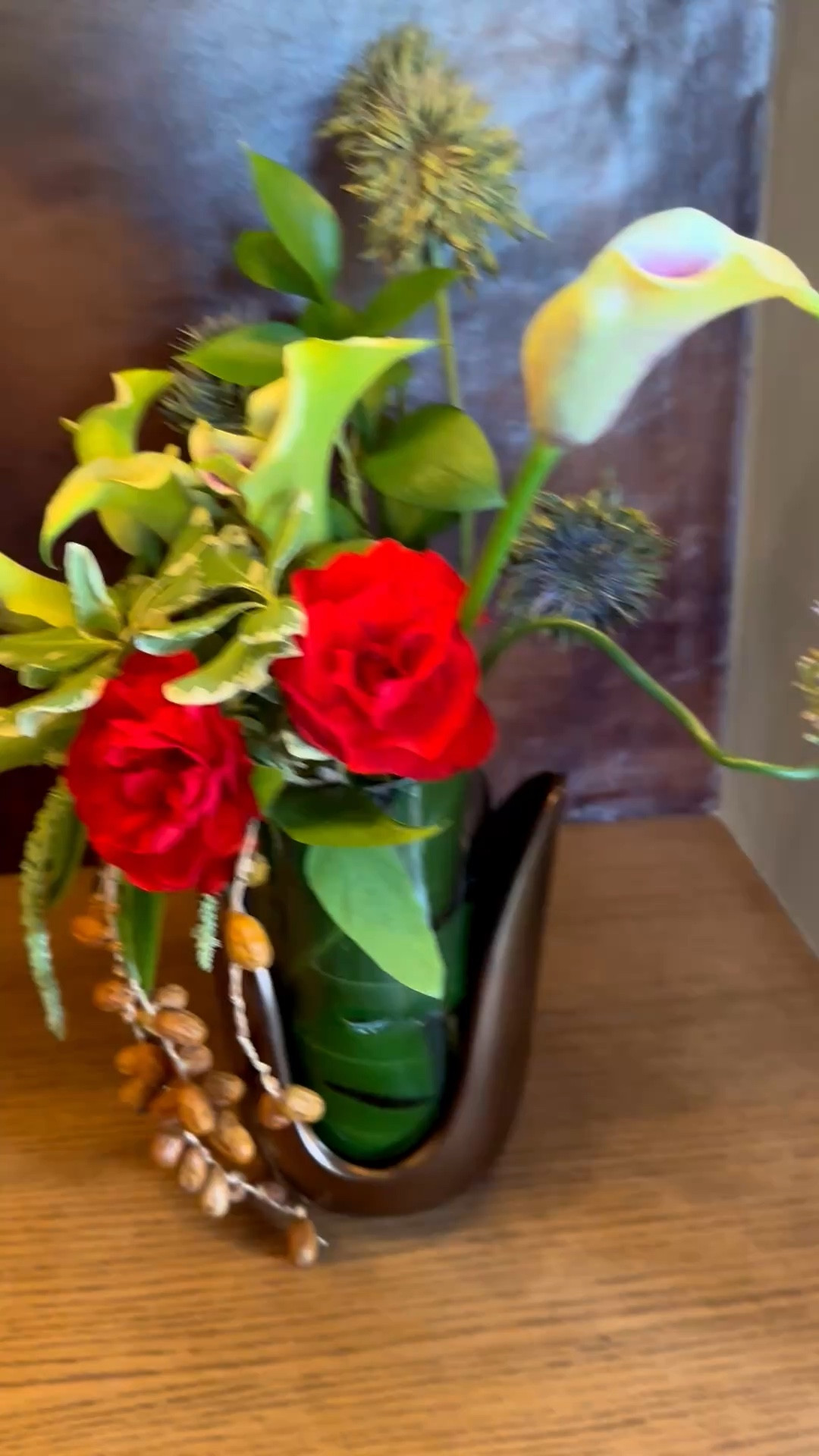 Floral arrangements that elevate any space. Whether fresh or faux, they add softness, color, and that finishing layer that makes a room feel styled and alive. One of my favorite ways to bring beauty, warmth, and an effortless sense of refinement into a space.

#FloralArrangement #FauxFlorals #FlowerDecor #InteriorStyling #HomeDecor #DesignerDetails #TabletopStyling #InteriorInspiration #BloomStyle #DecorIdeas

#LTKHome #LTKSaleAlert