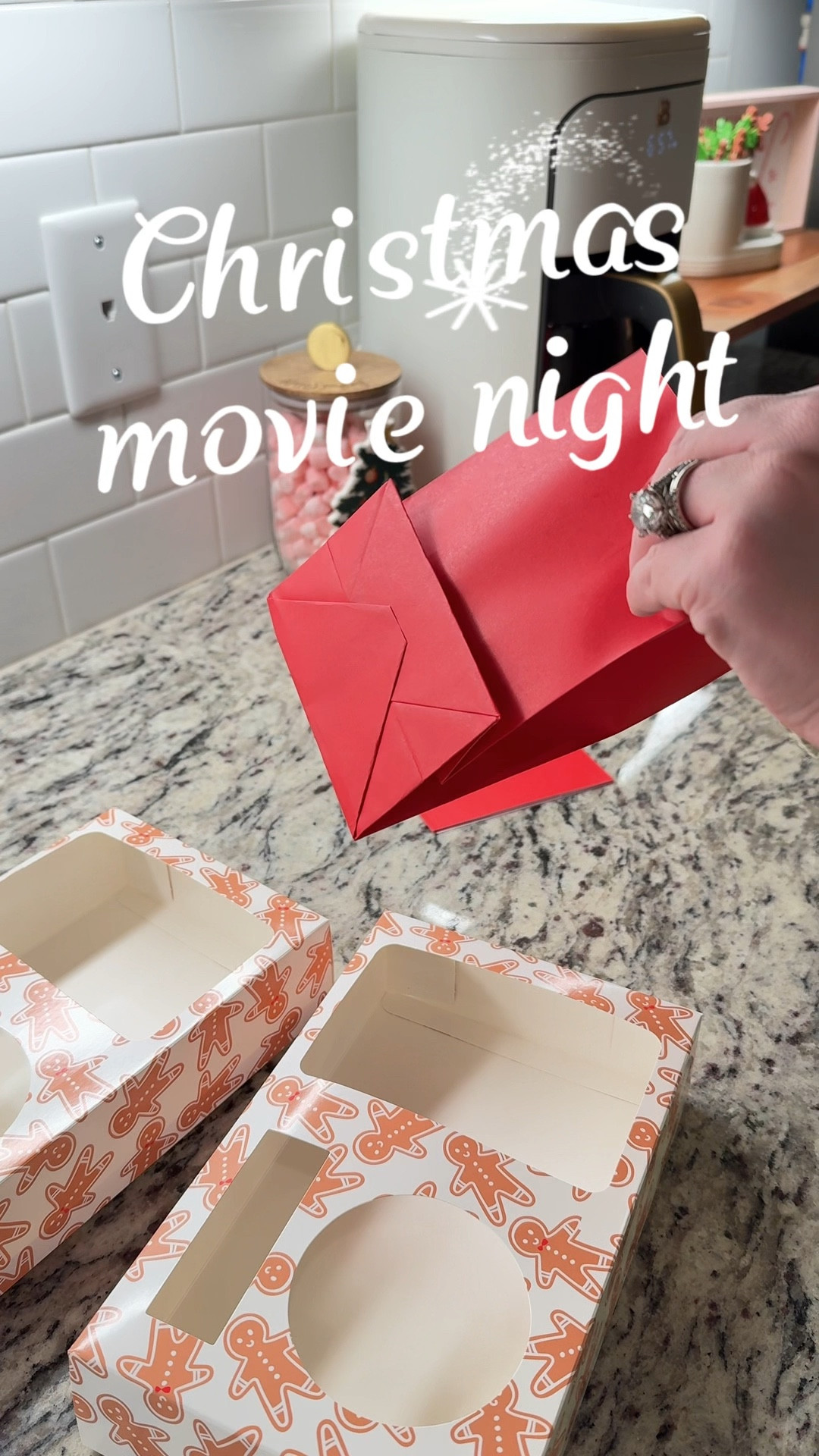 Christmas movie night! 



#LTKSeasonal #LTKHoliday #LTKmomlife