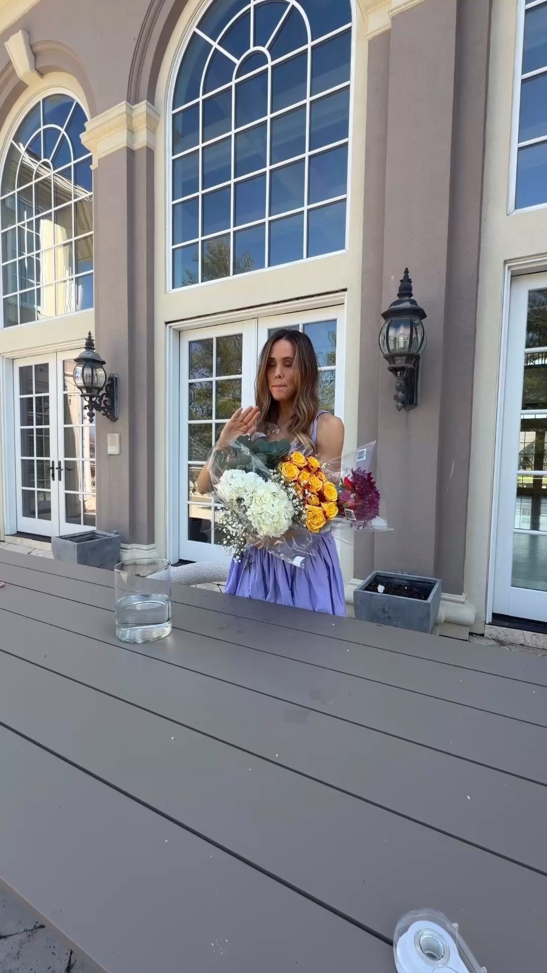 POV: you hit your 40s and suddenly decide to try every hobby you’ve ever pinned on Pinterest…
today: floral arrangements 💐

#LTKdayinmylife #LTKmomlife #LTKootd