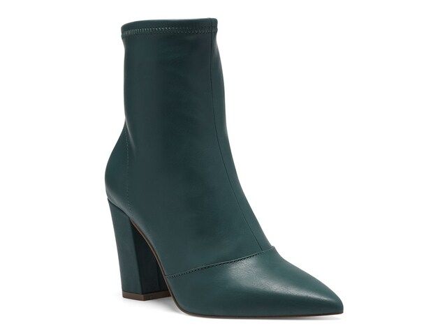 Jessica Simpson Hendria Bootie | DSW