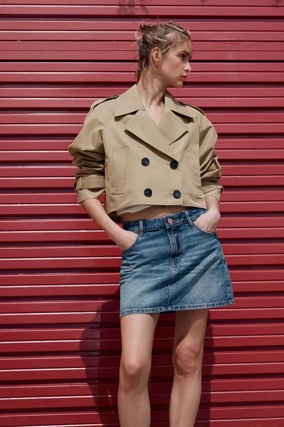 SHORT DOUBLE-BREASTED JACKET | Zara UK