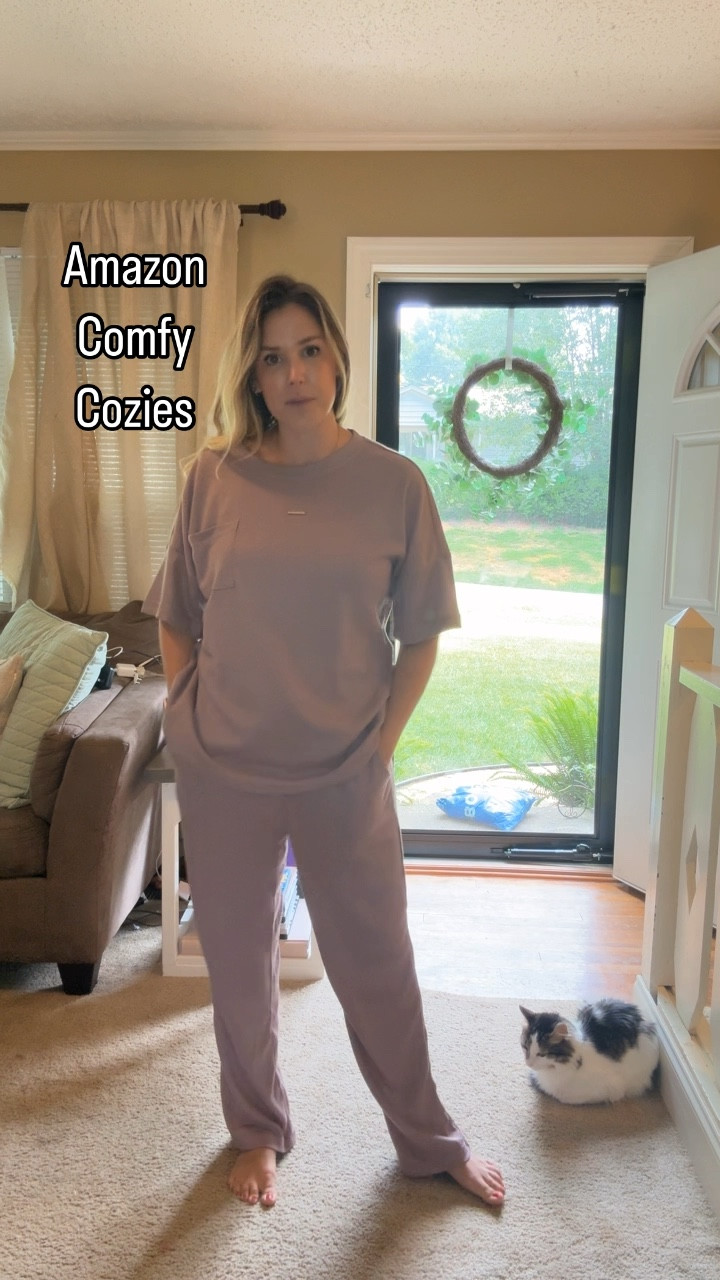 Who doesn’t love a good cozy set? Here are some of my favorite lounge sets from Amazon!

#LTKVideo #LTKSaleAlert #LTKFindsUnder50