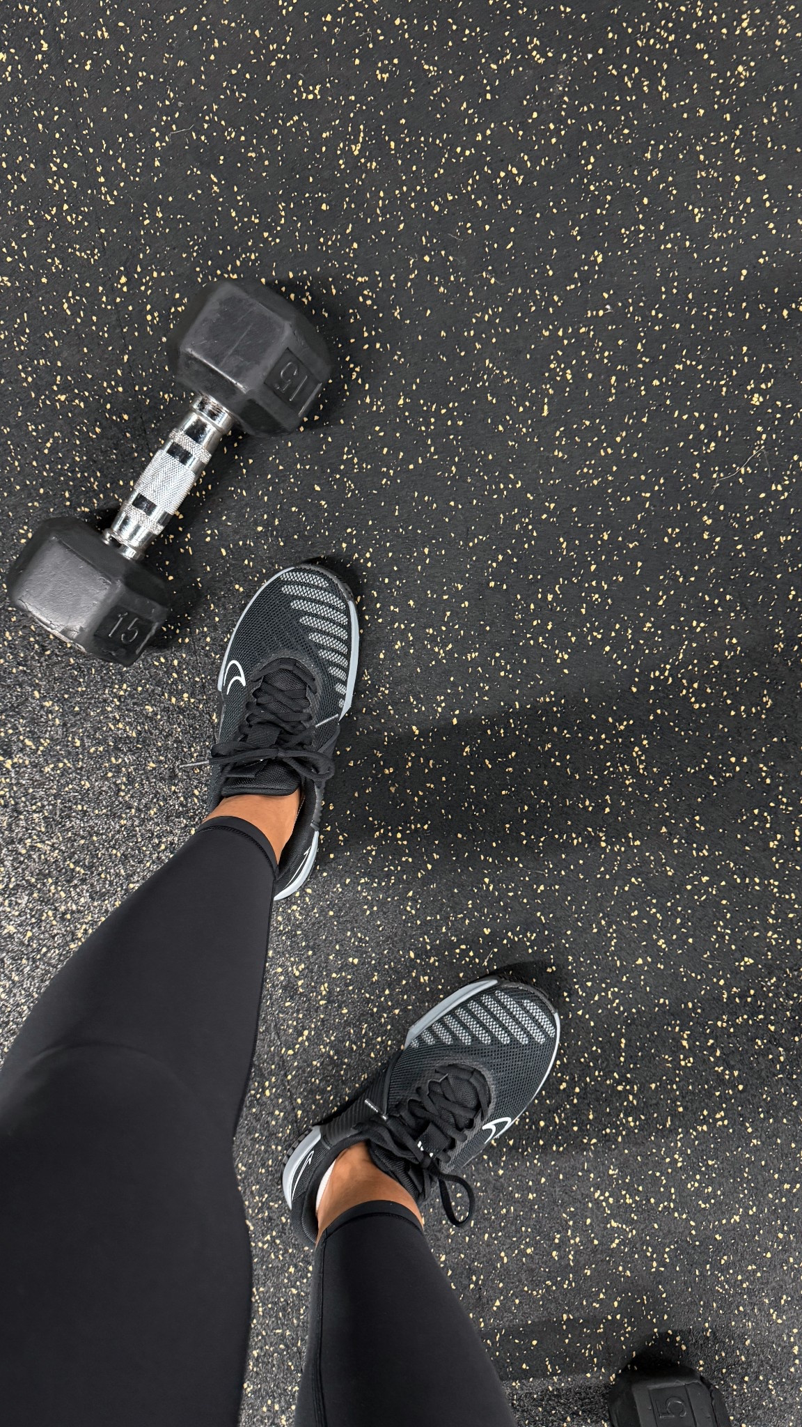 my new favorite weight lifting shoes 👟

went up half a size because they are pretty stiff! 

Nike Metcon 9, gym shoes, workout, training, exercise 

#LTKSaleAlert #LTKPetite #LTKActive