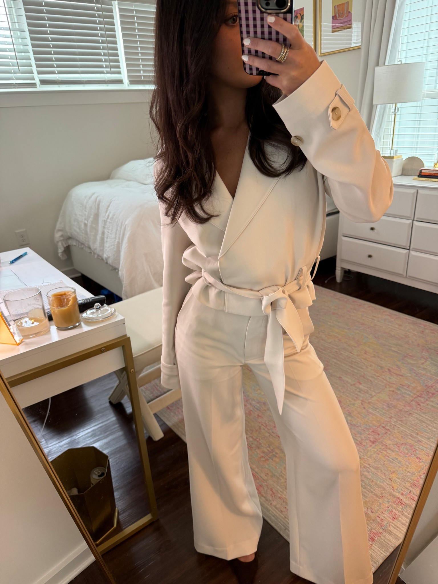 I swear by Aritzia when it comes to professional clothes!! Obsessed with these pants and jacket top. Wearing size 00 in the pants and 2XS in top for reference!!

#LTKWorkwear #LTKPetite #LTKootd