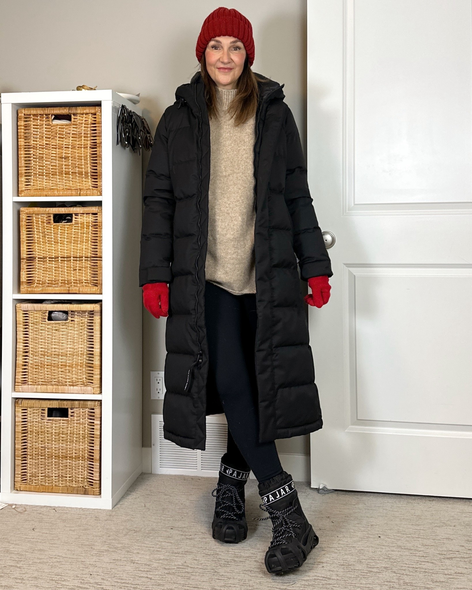 Taking my new coat out for the first time! It got really cold here but this coat is down filled and the material is wind and rain proof and the hood is huge! I’m 5’ 7” wearing my usual size small.
Also linked my fleece lined leggings, I wear them so much in the winter, great on their own or under ski pants. They fit tts and are 30% off!
Wearing M in the sweater but it’s already an oversized fit, I should have stuck to my usual size.
Snow boots fit tts and are really warm, I’m wearing ice grippers on them too!
Also linked my toque and gloves


#LTKSeasonal #LTKCyberWeek #LTKSaleAlert