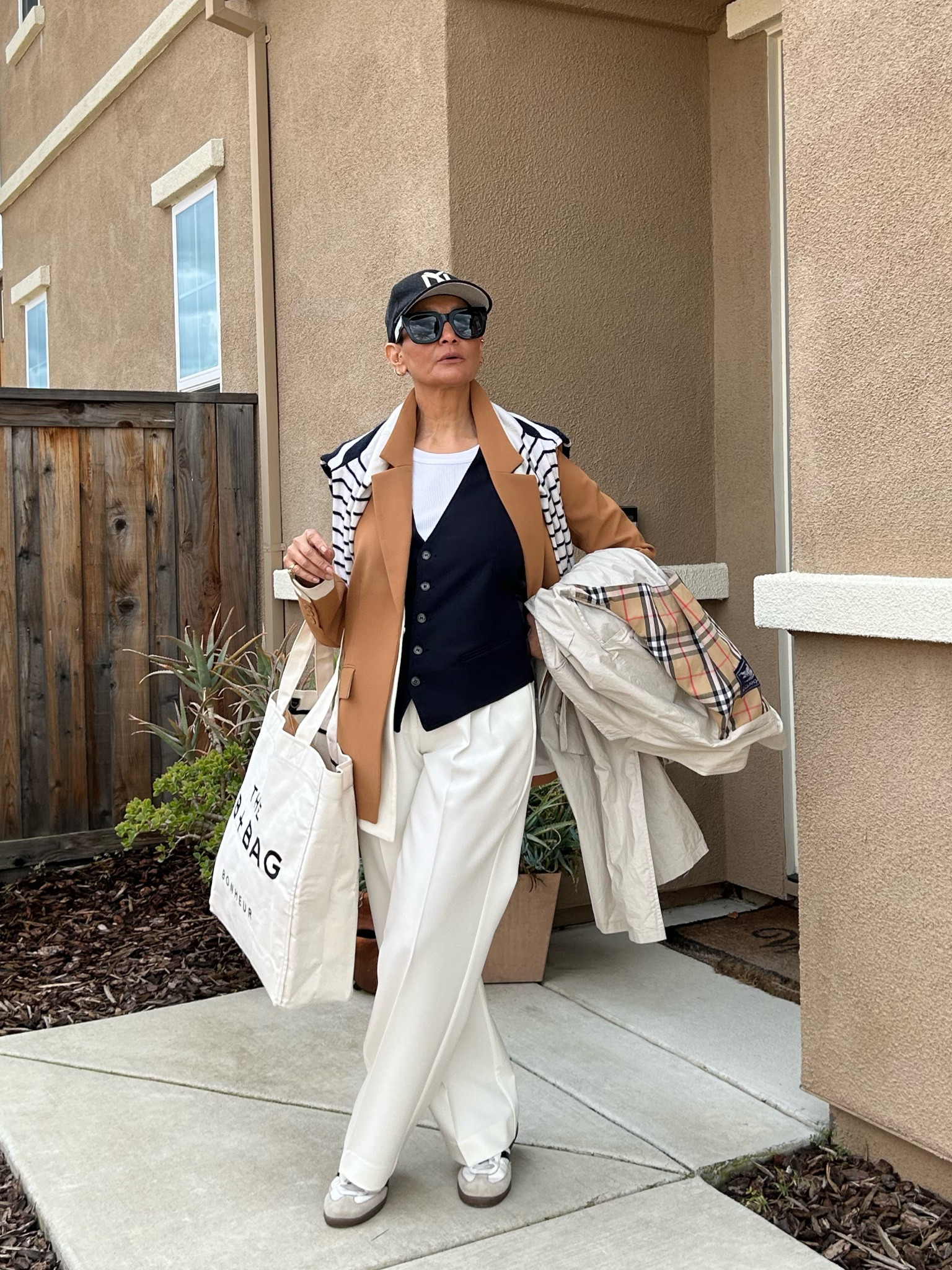 5 outfit capsule wardrobe centered around Kath-a-Porter vintage reworked pieces! 
Full outfit details: 
Anthropologie tank
Kath a Porter vest
Favorite Daughter blazer
J crew sweater ( over shoulder)
Favorite Daughter pants 
Adidas samba sneakers 
Kath a Porter Burberry trench ( draped over arm)
Anthropologie sunnies, baseball hat
Bag @bonheurbag

#LTKU #LTKfit #LTKxadidas