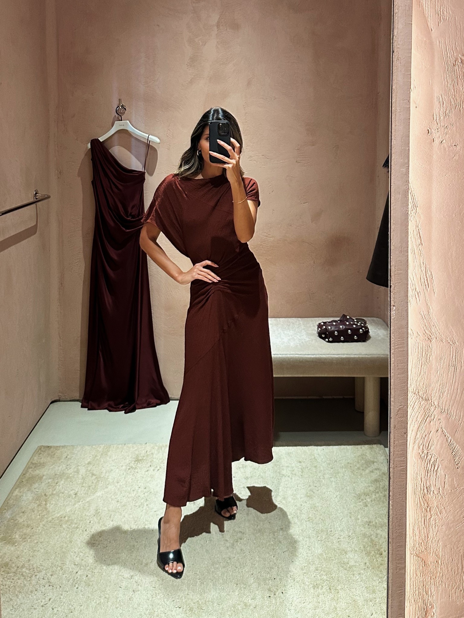 Love this dress for the Holidays 