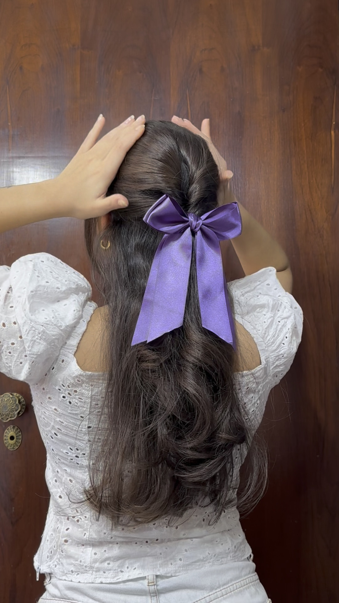 Como usar laço no cabelo 🎀💗
O meu foi eu que fiz amigas, com uma foca de cetim, mas vou deixar uma opções anexadas para vocês também! 

#LTKbrasil #LTKbeleza