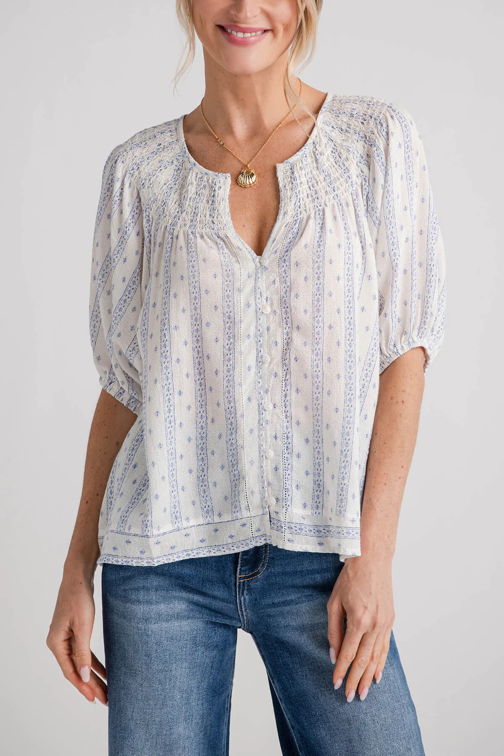 Olivaceous Claire Top | Social Threads
