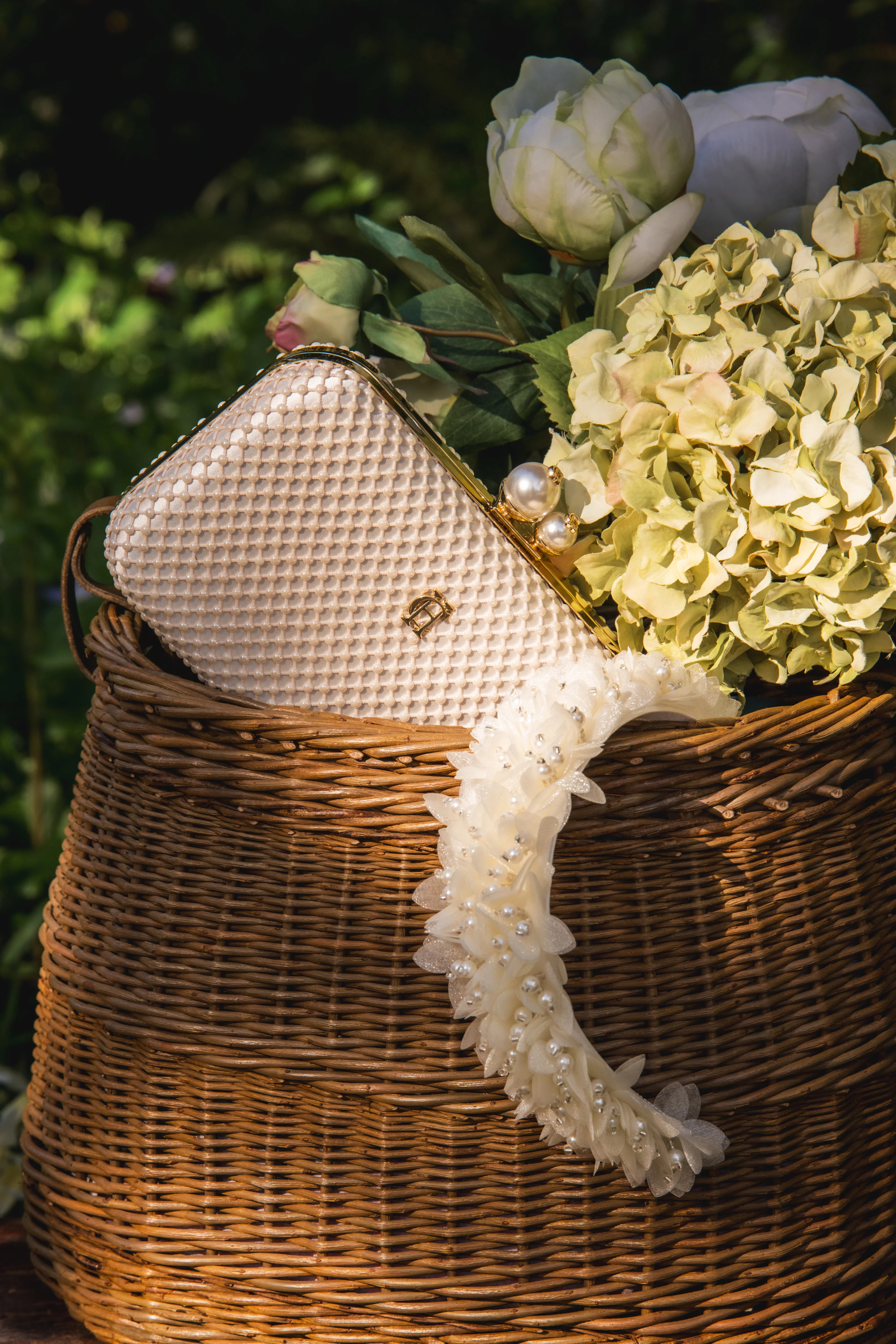 Floral Headband (White) | Holland Cooper