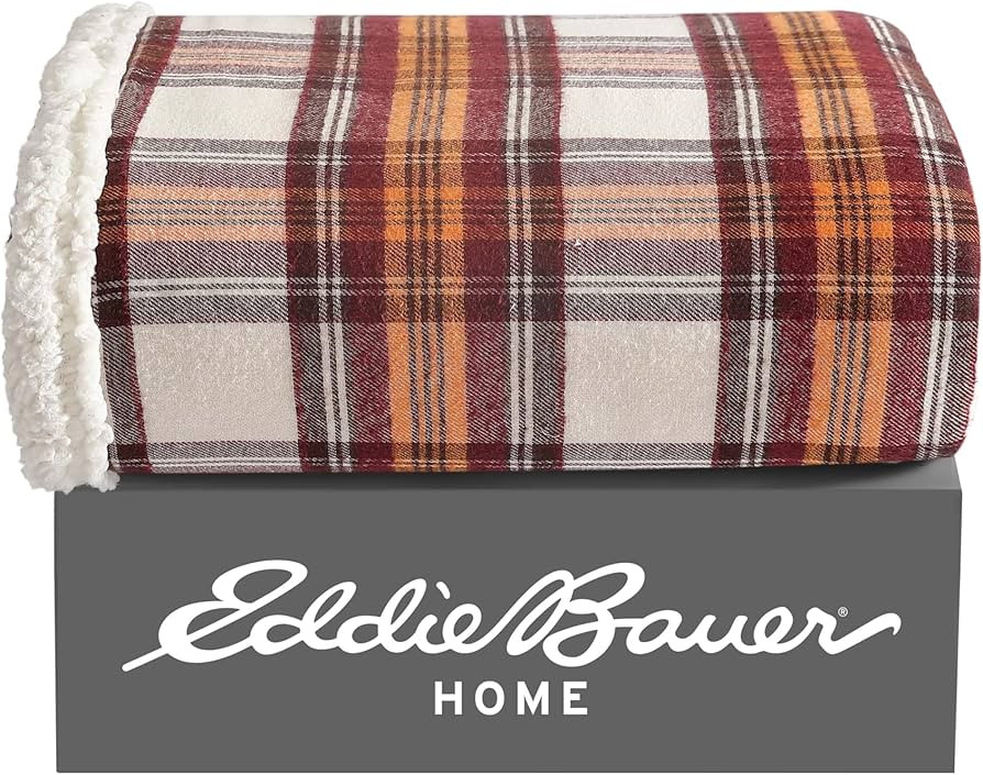 Eddie Bauer - Throw Blanket, Reversible Sherpa Fleece Bedding, Home Decor for All Seasons (Edgewood  | Amazon (US)