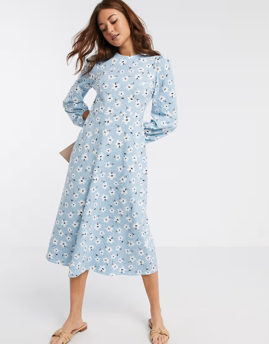 ASOS DESIGN midi smock dress with volume sleeve in daisy print in blue-Multi | ASOS (Global)