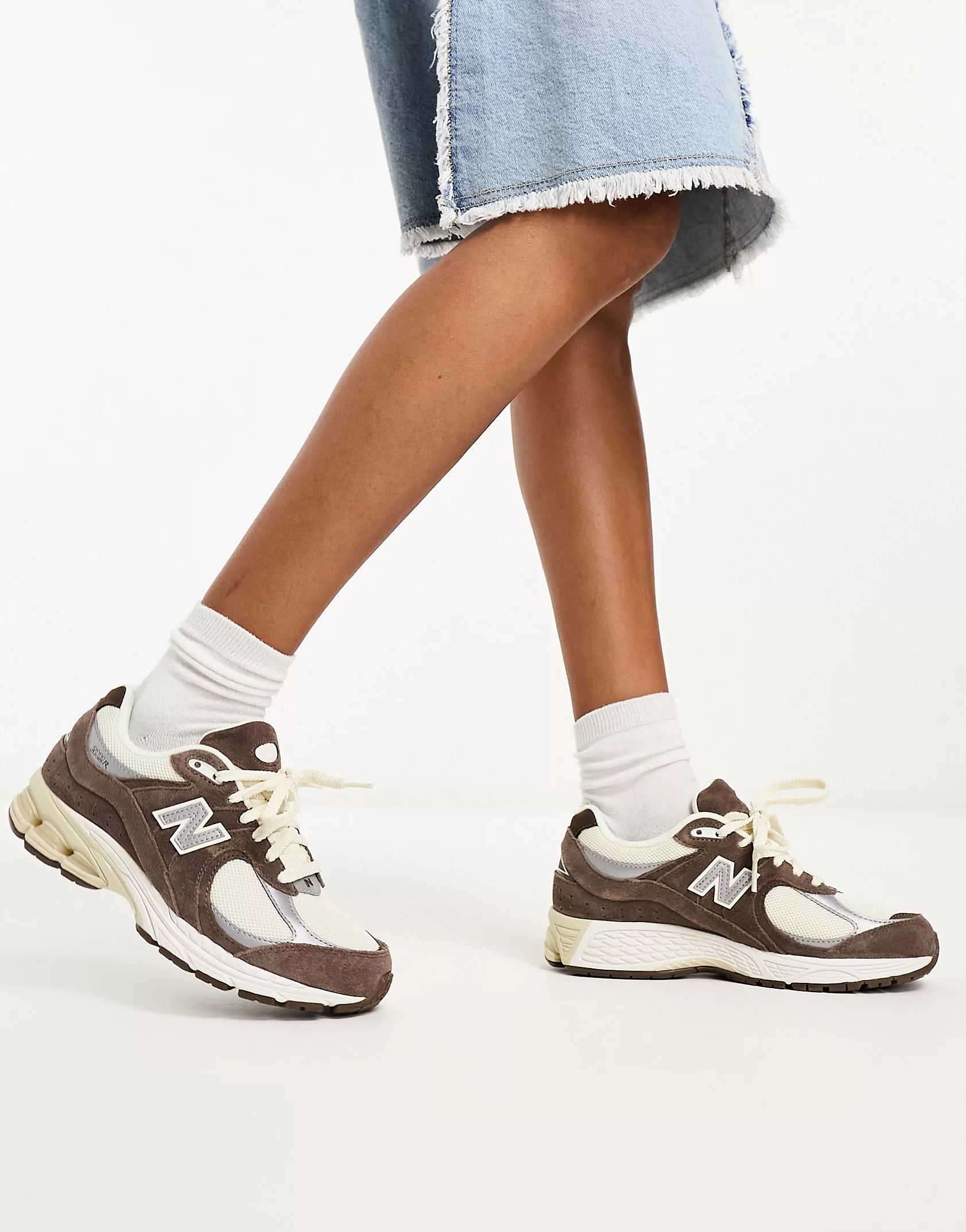 New Balance 2002 trainers in brown - exclusive to ASOS | ASOS (Global)