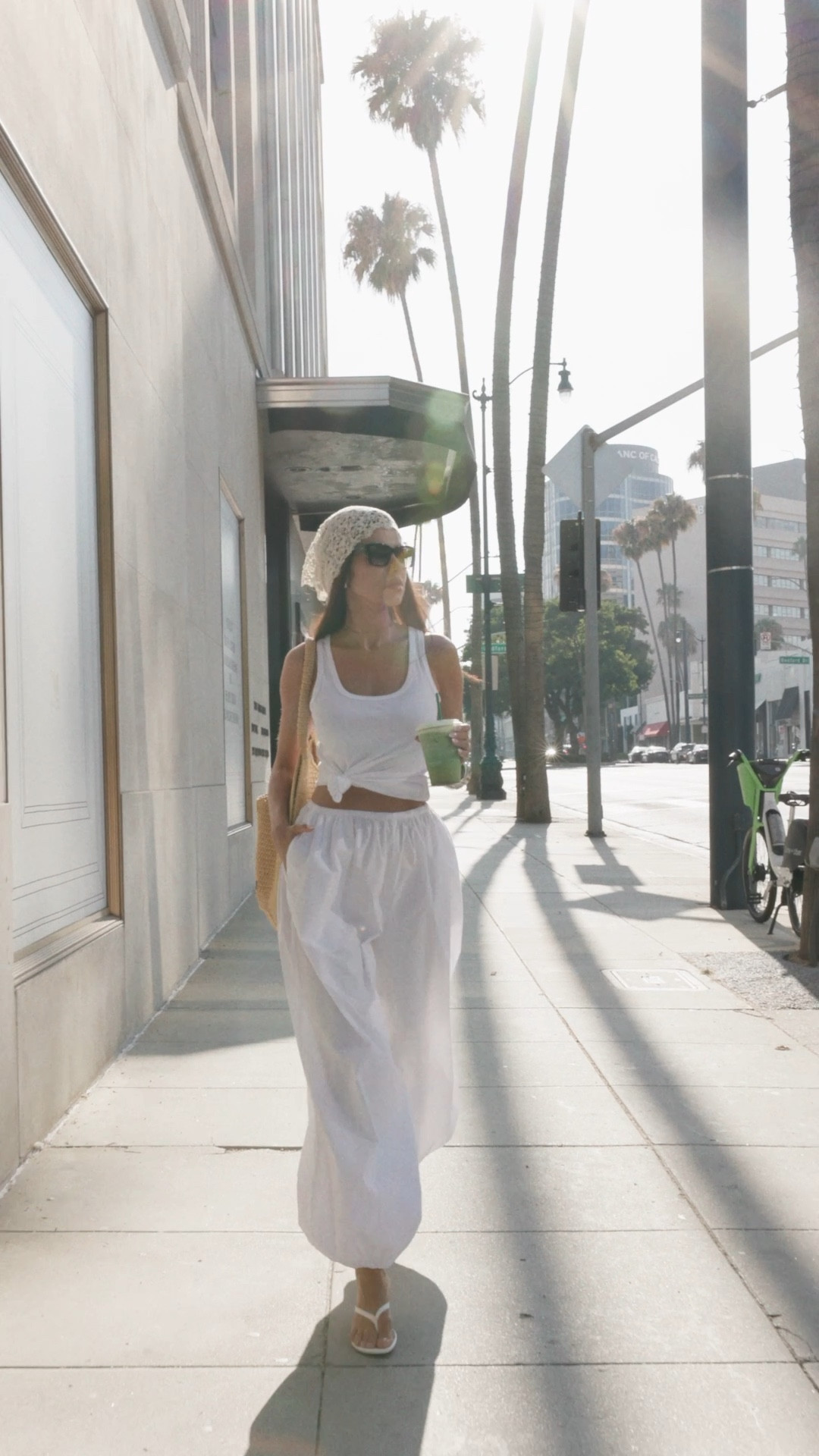 POV: when you find that perfect white t-shirt and it’s less than $40!  

Not sure why it’s so hard to find the perfect white t given it’s such a staples, but a lot of them just don’t fit or feel right! This one is super soft, has just the right amount of stretch and is really lightweight! 

Wearing a size XS 🤍☁️

#LTKFindsUnder50 #LTKShoeCrush #LTKStyleTip