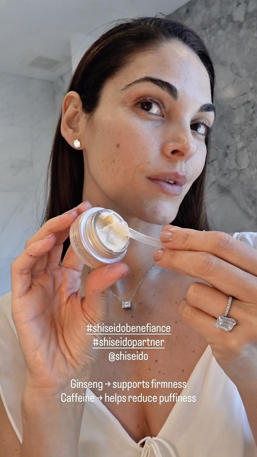 #ShiseidoPartner After having kids, I started noticing dark spots that hadn’t been there before. My skin looked more uneven, a little tired — and the fine lines around my eyes were becoming more visible too.

So I started using the @Shiseido Benefiance Brightening Trio: the Serum, Cream and Eye Cream.

The difference has been real. My skin looks more even, smoother, and hydrated — and my under-eyes finally look brighter and refreshed.

It’s now a non-negotiable in my skin prep — because when your skin looks healthy and rested, everything else just falls into place. ✨

#ShiseidoBenefiance #LuxurySkincare #Over40Beauty #SkincareRoutine #ShiseidoPartner

--