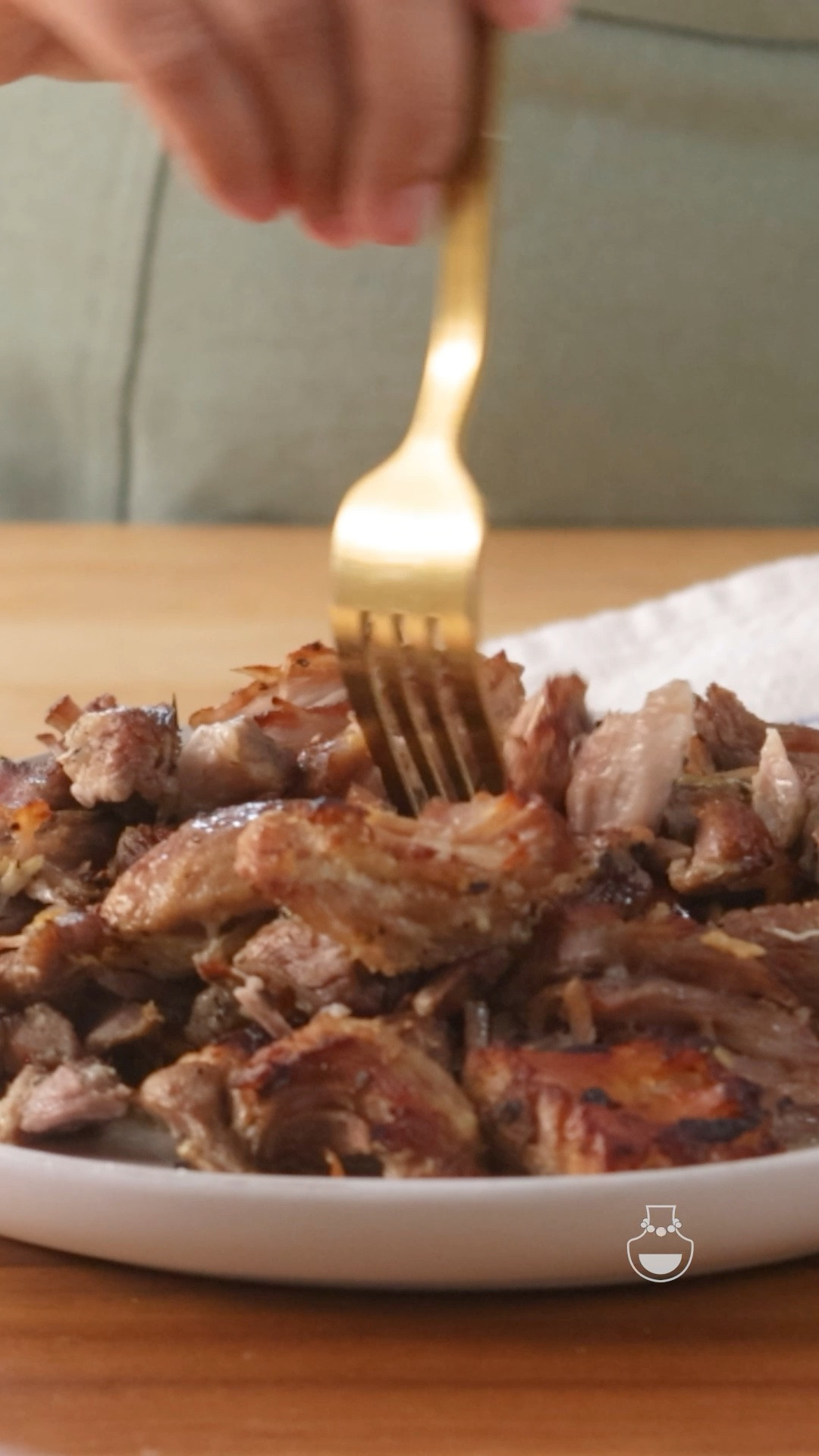 Homemade Crispy Pork Carnitas! Tasty, juicy, and crispy shredded pork that is perfect for tacos and meal prepping!

#LTKfoodie #LTKHome