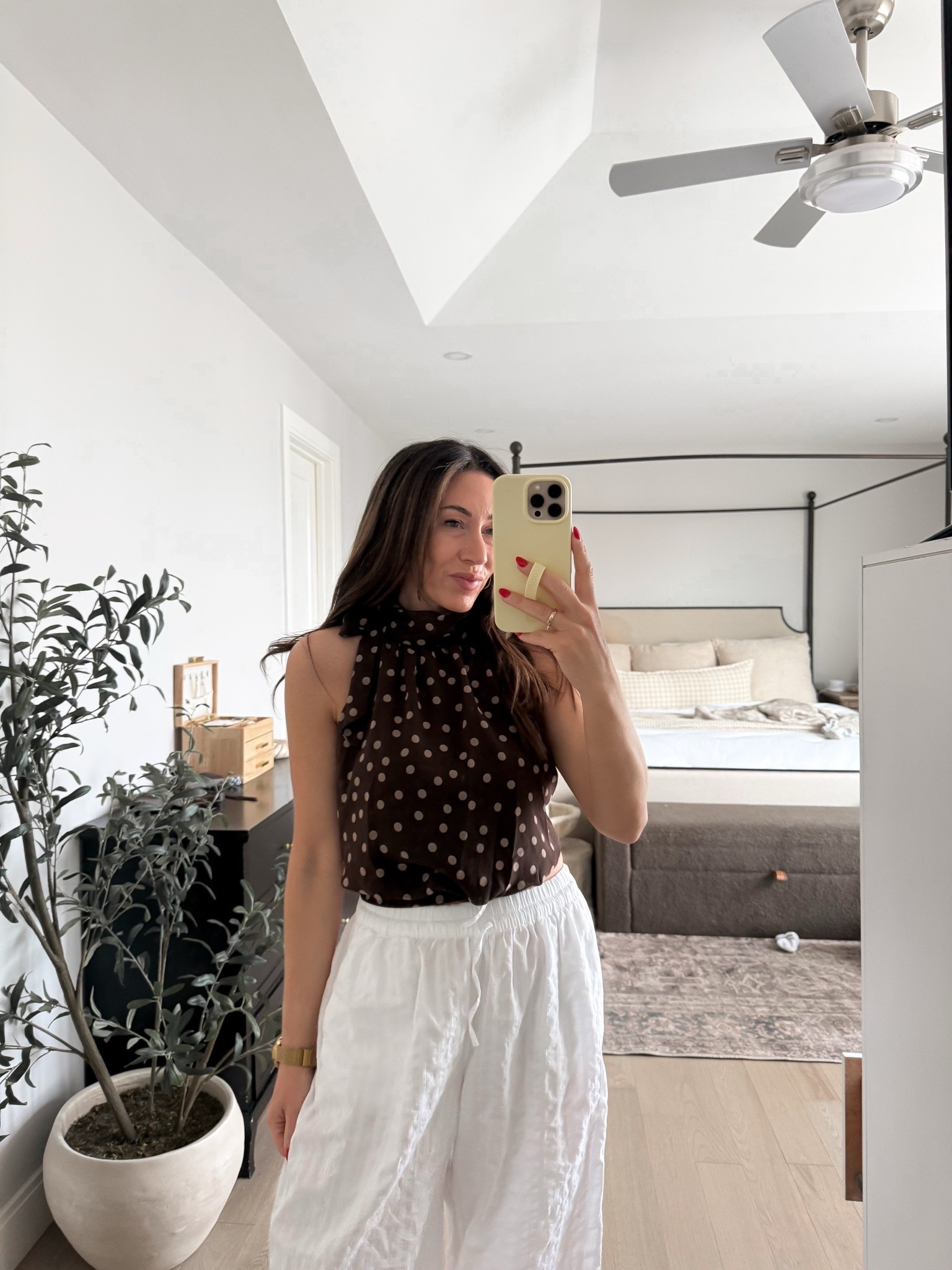 Love this top so much! I’m wearing size small. I could have done XS.

#LTKootd #LTKSaleAlert #LTKSeasonal