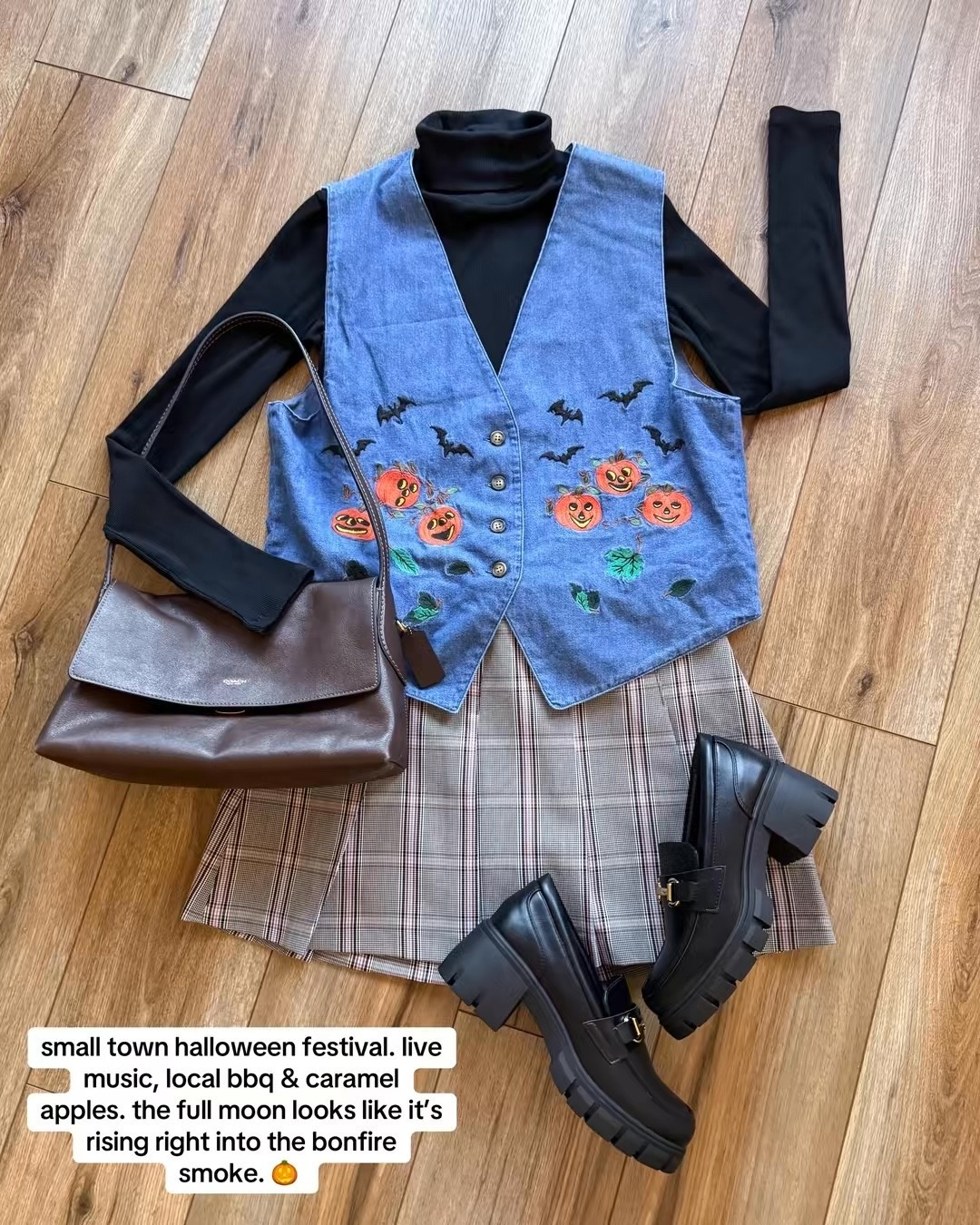 fall outfits that feel like october 🎃 vintage vest is from ebay, linking similar! there are tons that circulate daily, but they also sell out quickly this time of year 🫶