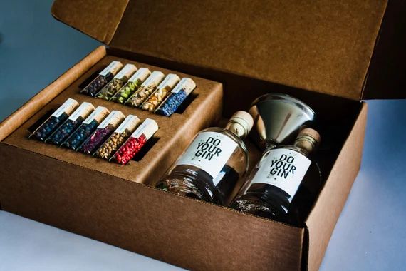 GIN MAKING KIT  Make Your Gin Gin Lovers Gift Gin | Etsy | Etsy (US)