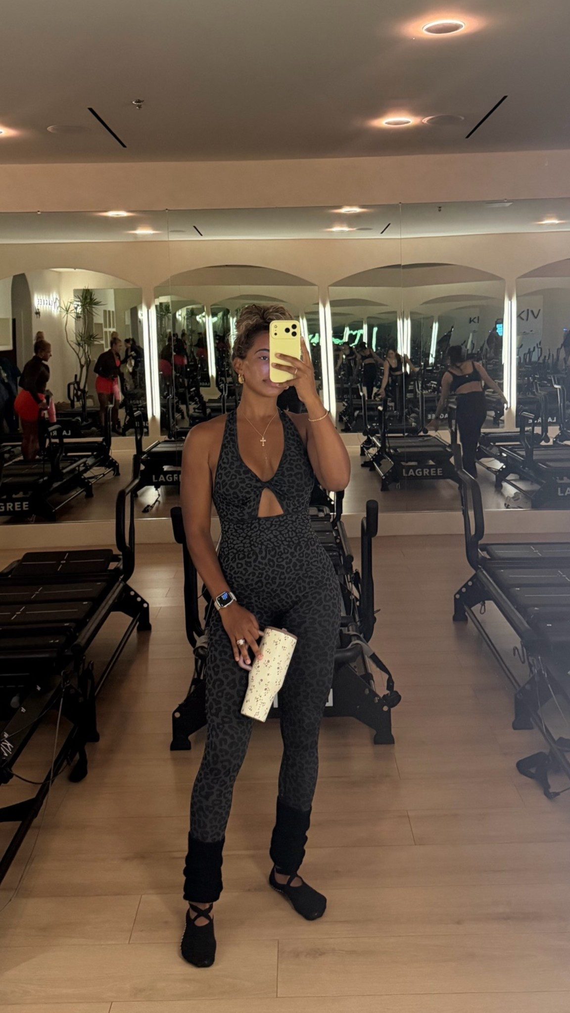 Cutie jumpsuit 🖤

#LTKootd #LTKActive #LTKmomlife