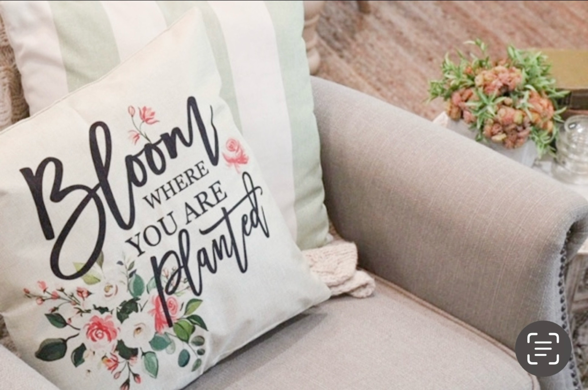 Spring pillows, spring pillow covers, floral pillow covers, spring home decor on a budgett

#LTKstyletip #LTKSeasonal #LTKhome