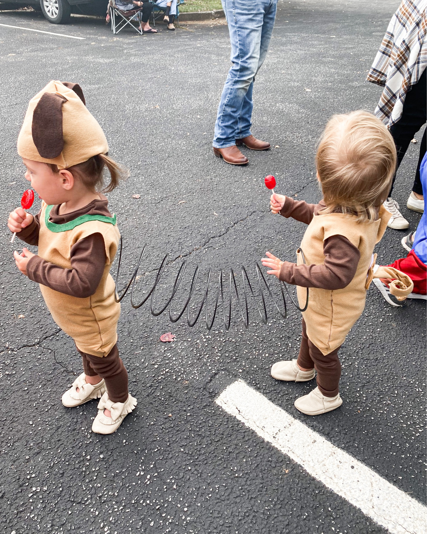 Probably my favorite Halloween costume to date!  Slinky dog!  #halloweencostumes #twinhalloweencostumes #halloweencostumesfortwins #siblingcostumes #siblinghalloweencostumes #ltkhalloween

#LTKxVICI #LTKSeasonal #LTKKids