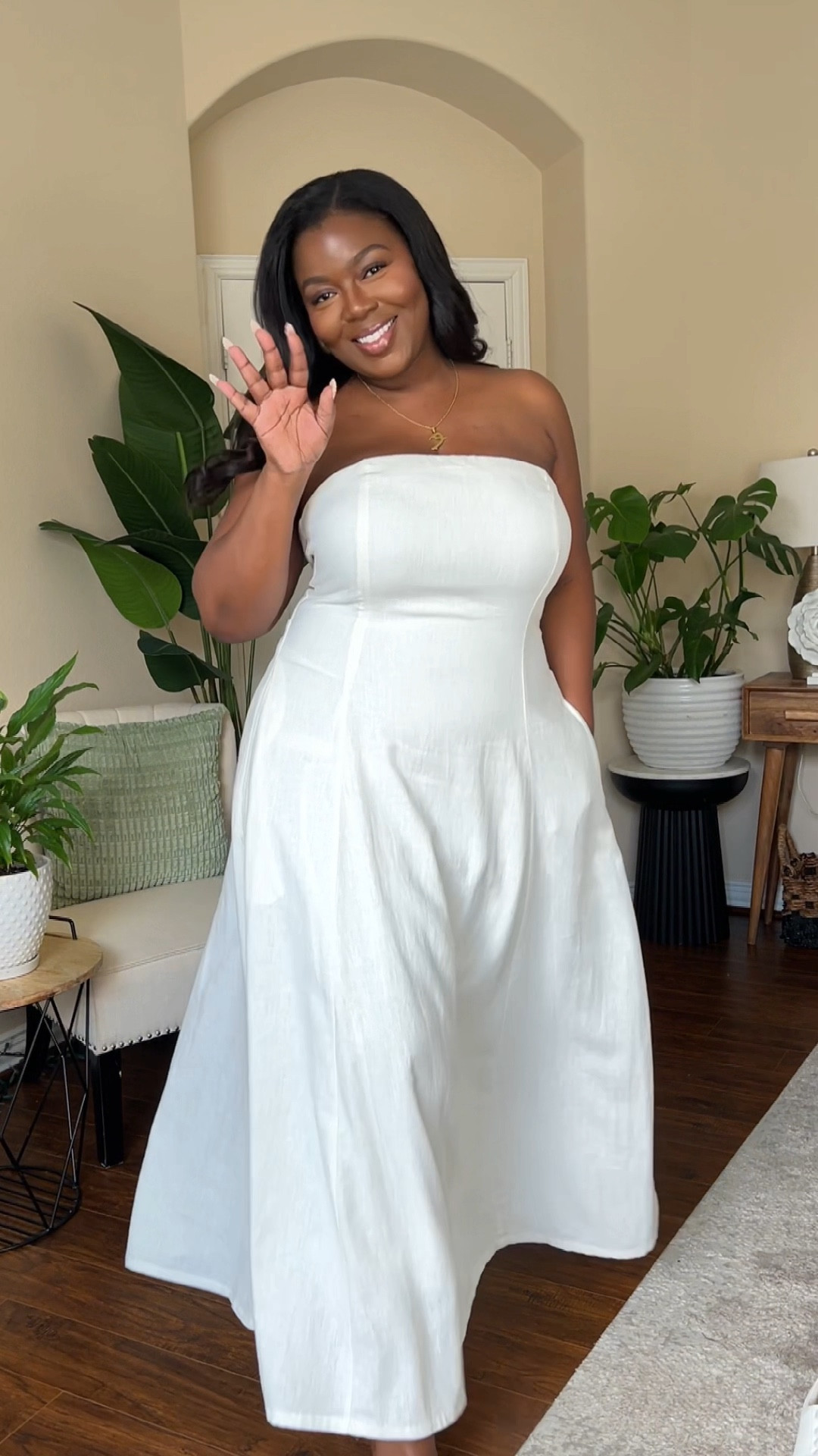 A linen maxi with pockets? Say less! This strapless beauty is lightweight, drapes beautifully, and comes in six stunning colors perfect for spring weddings, brunch, or even a casual day out. The smocked back gives just the right amount of stretch for a comfy fit. And if you’re planning a trip. Whether it’s a vacation in Europe or the Caribbean this dress is a must-pack! Which color are you grabbing? 💛🤍🖤💙🩵❤️

#LTKcurve
#SpringStyle #LTKSpring #MaxiDress #WeddingGuestDress #BrunchOutfit #EffortlessChic #SpringWardrobe #SummerReady #DressesWithPockets  #StyleOnABudget #VacationStyle #ResortWear 

#LTKMidsize #LTKSeasonal #LTKWatchNow