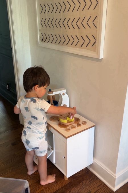 We still have so much fun with this little kitchen!

Playroom toys - toddler kitchen sets - toddler toys - toddler playroom ideas 

#LTKBaby #LTKFamily #LTKKids
