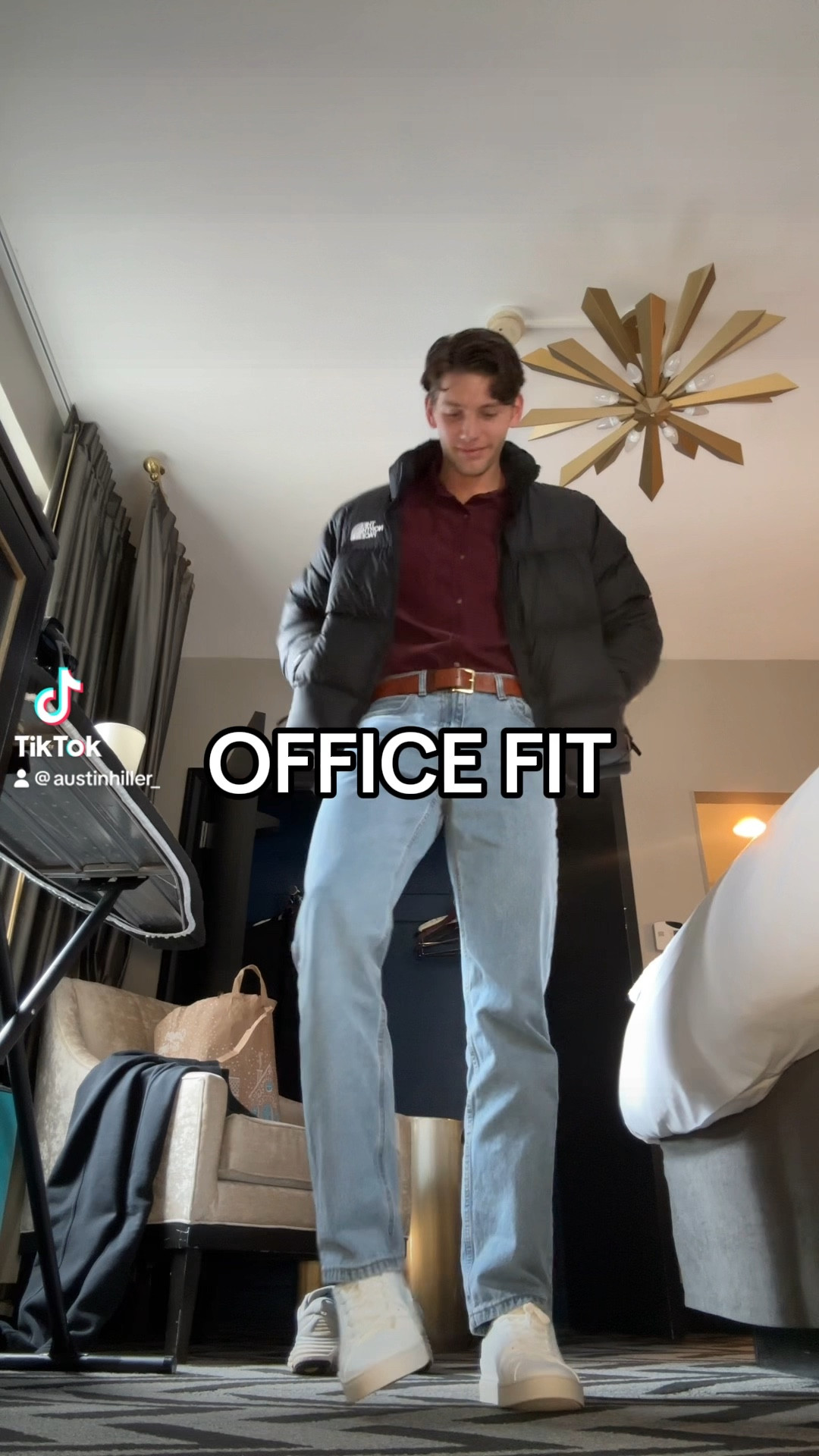 business casual (ish) in chi town

#LTKSeasonal #LTKGiftGuide #LTKmens