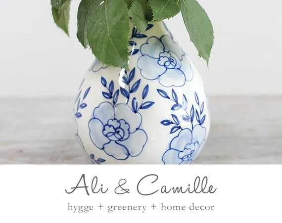 Small Chinoiserie Bud Vase Ginger Jar Blue Blue and White | Etsy | Etsy (US)