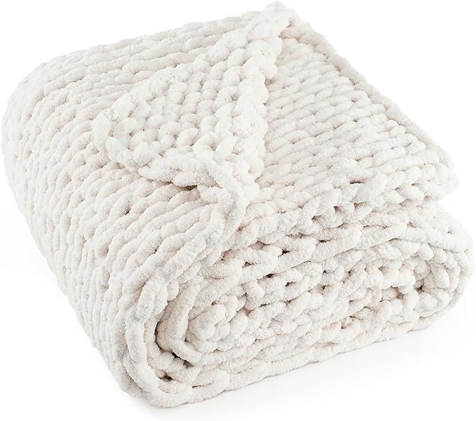 Chunky Knit Throw Blanket 50"X 60", 100% Handmade with Soft Chenille Yarn, 4.4lbs Thick Cable Kni... | Amazon (US)
