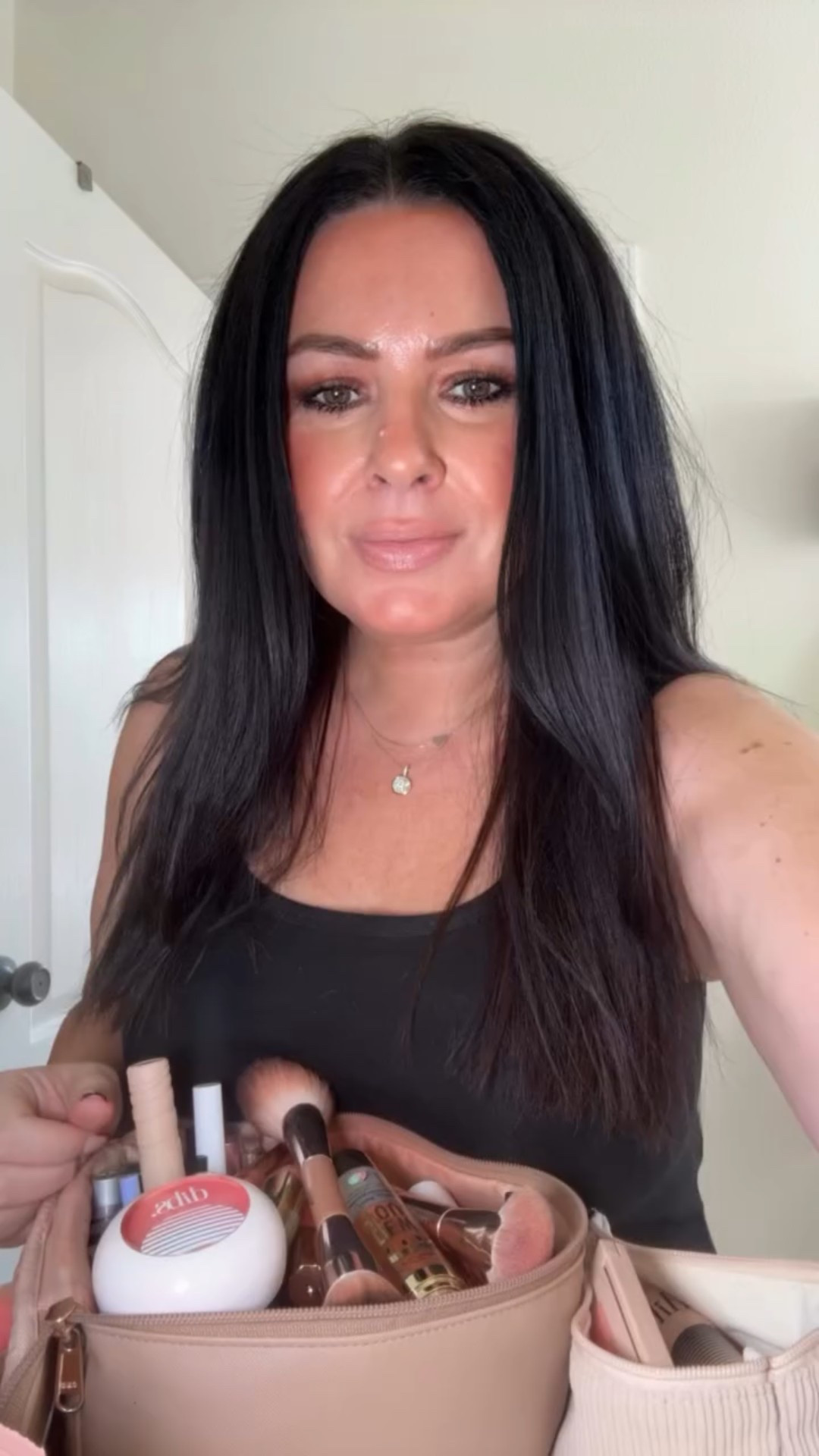 Nudes// nude envie // nude lipstick 

#LTKBeauty #LTKGiftGuide #LTKU