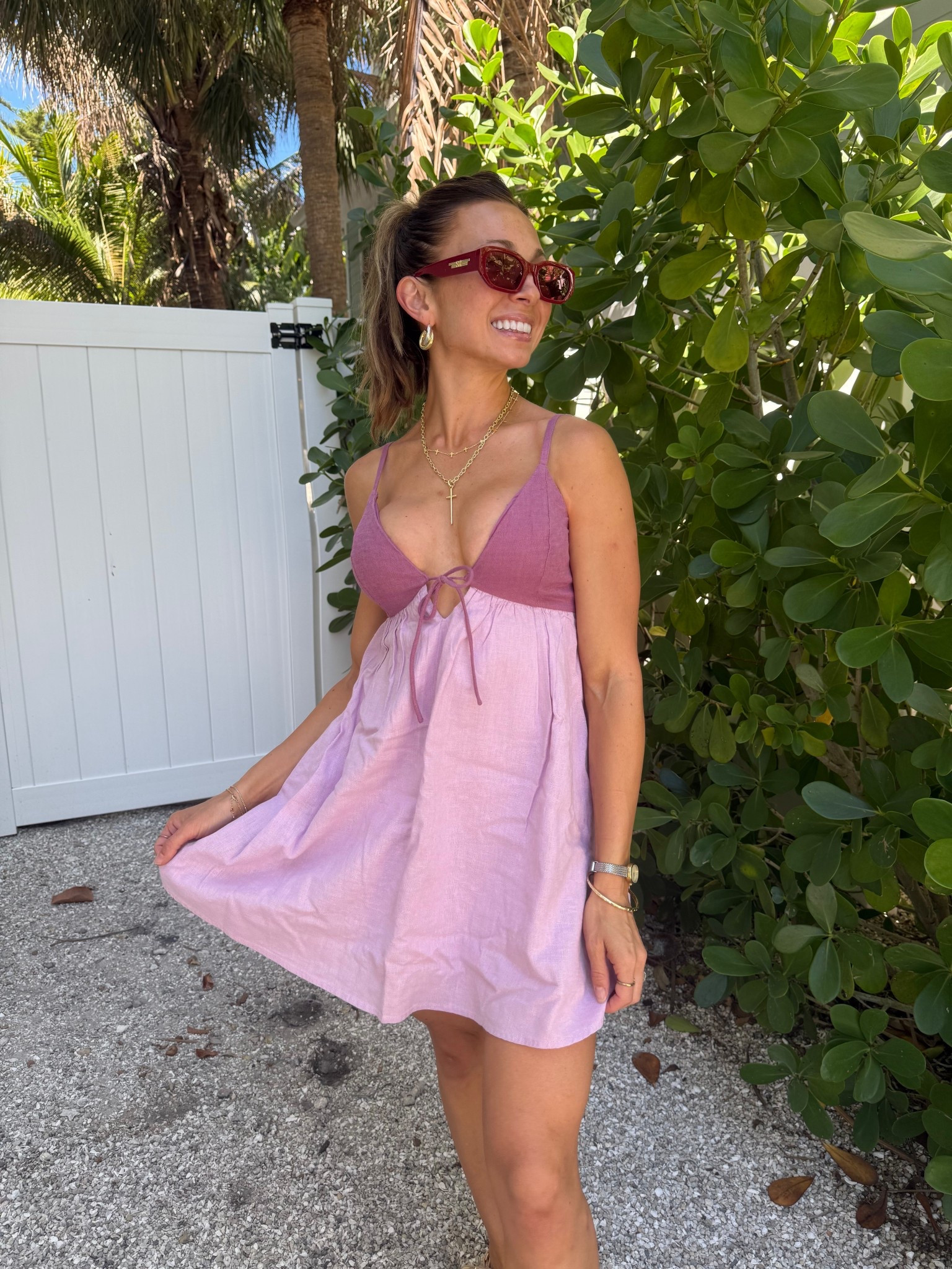 Abercrombie romper (size XS)
Code TANNER20 for 20% off jewelry 
#BeachOutfit #Vacationdress￼


#LTKootd #LTKTravel #LTKSeasonal