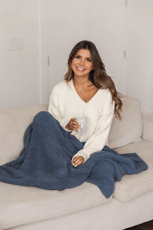 Maybe I'll Stay Fuzzy Navy Blanket SALE | The Pink Lily Boutique