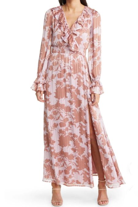 Floral dress
Maxi dress 
#LTKstyletip #LTKSeasonal #LTKFind