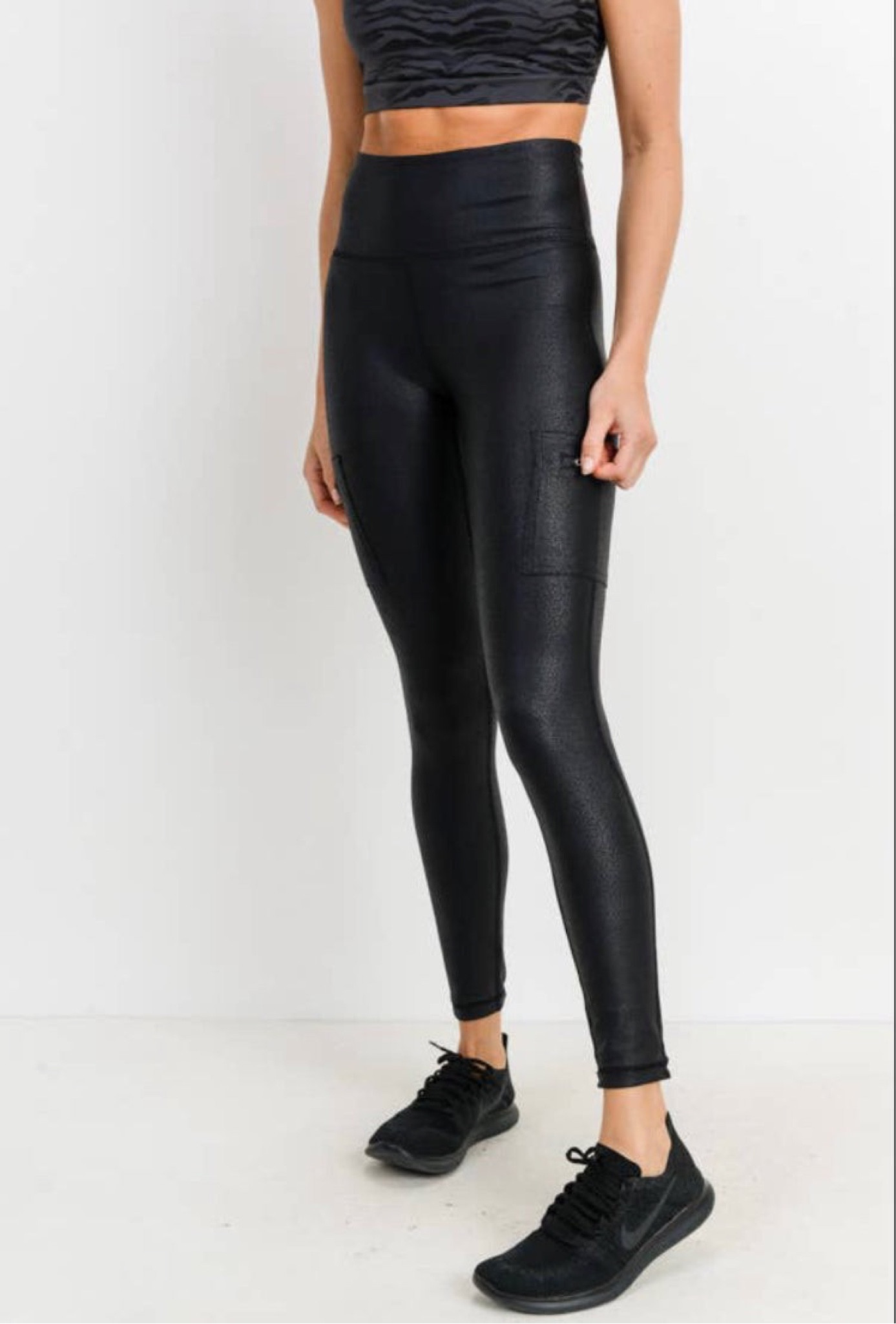 Spanx dupes! 

#LTKSeasonal #LTKunder100 #LTKHoliday