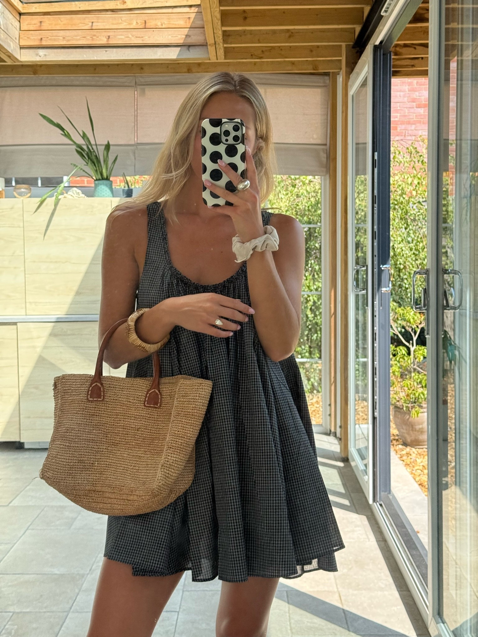 The best dress for the heat 

Dissh, summer dress, heatwave dress, cotton dress, mini dress

#LTKuk #LTKsummer #LTKFashionMonth