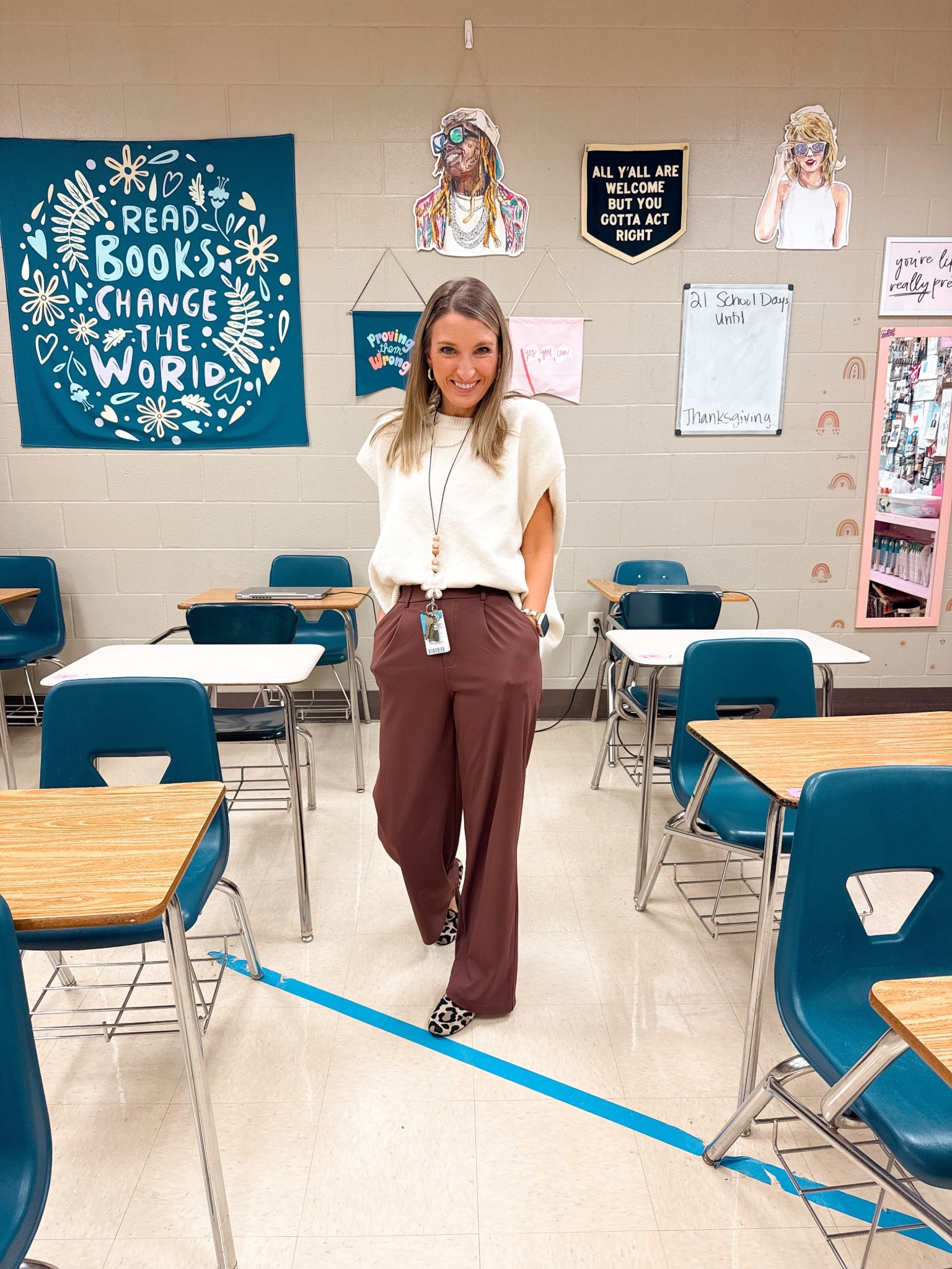 These Halara pants are the BEST for workwear!! 

#LTKWorkwear #LTKCyberWeek #LTKmomlife